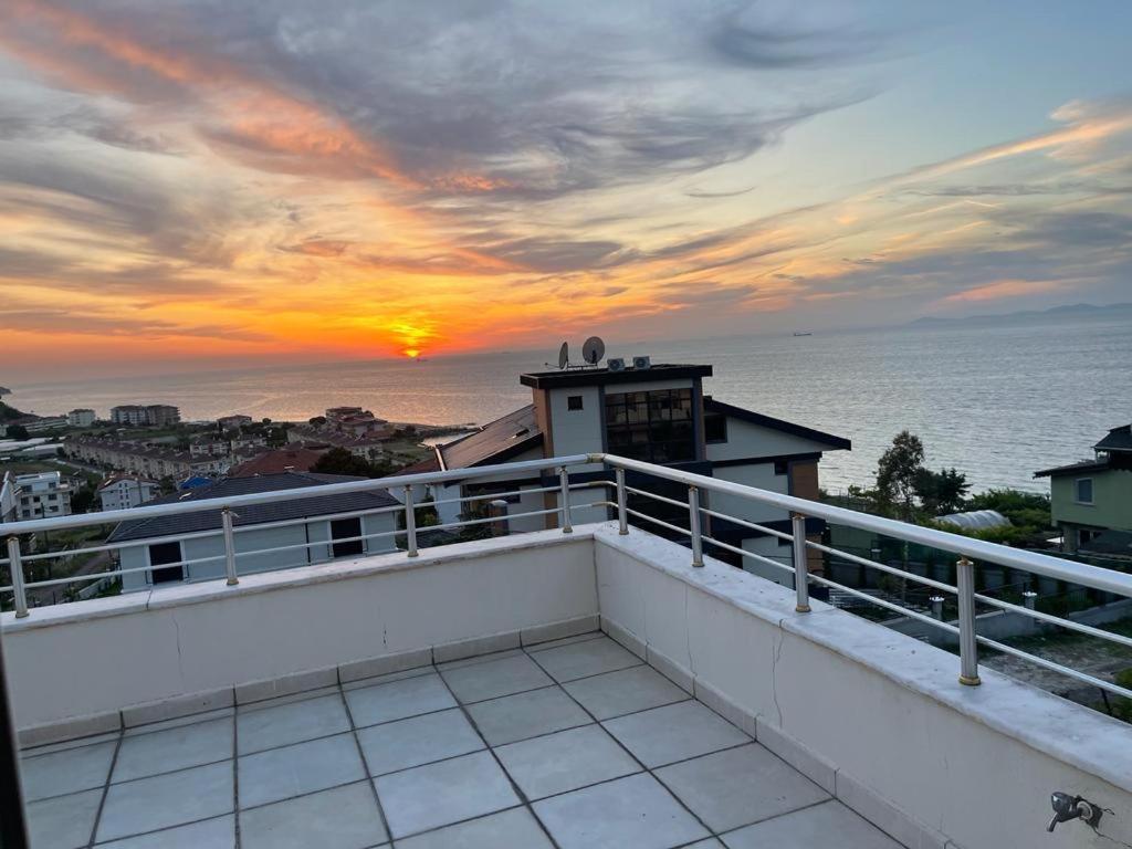 Yalova Apartments 外观 照片