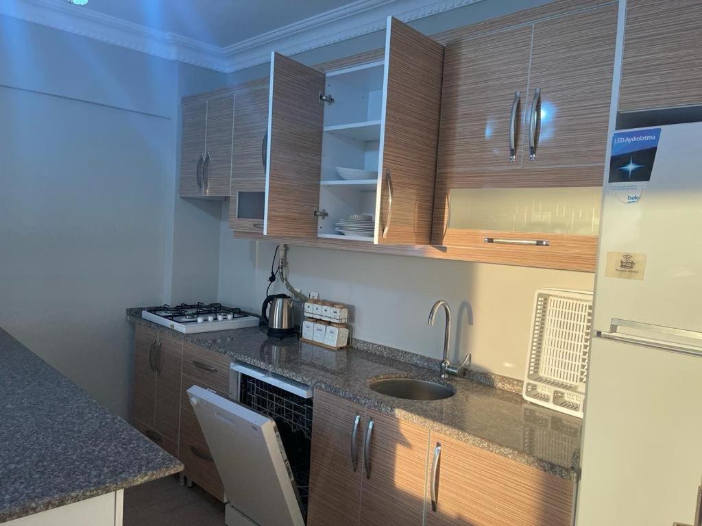 Yalova Apartments 外观 照片