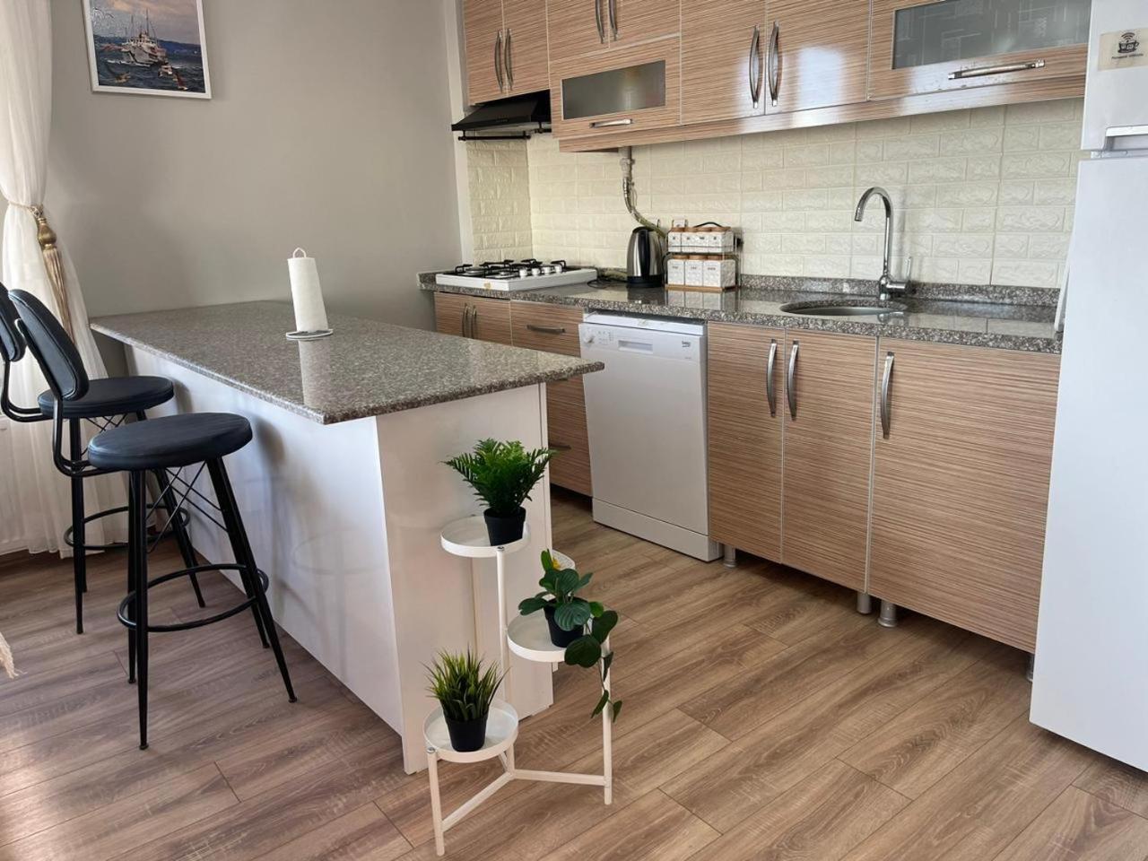 Yalova Apartments 外观 照片